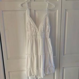 White crochet top, tie back dress, new with tags, lined bottom, size medium